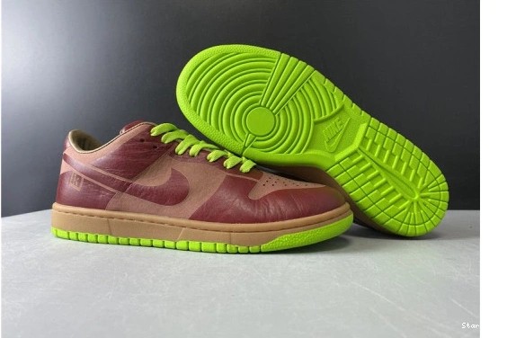 Red Low 311611-661 Laser Chartreuse 1-Piece Nike Dunk Varsity 0225